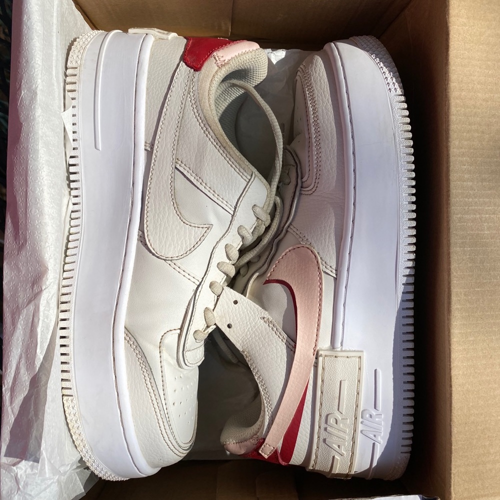 Rare NIKE AIR FORCE 1 shadow